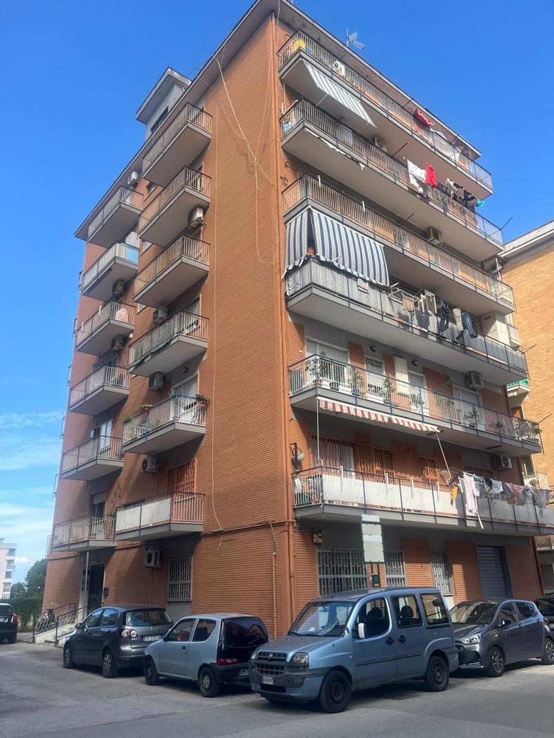 Quadrilocale in vendita a Casoria