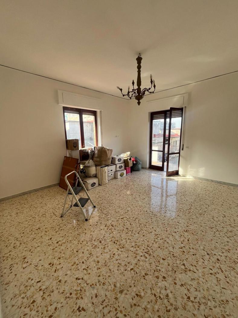 Trilocale ristrutturato a Casavatore