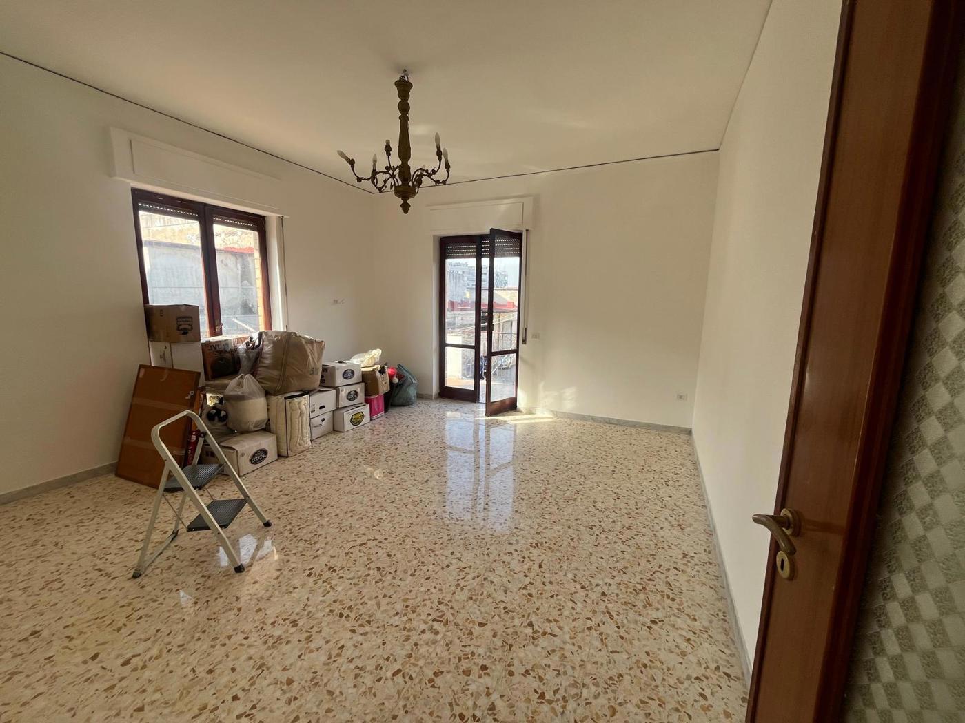 Trilocale ristrutturato a Casavatore
