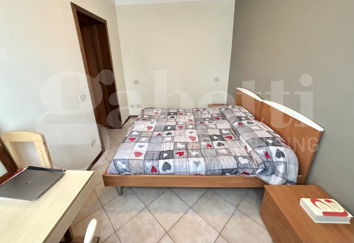 Bilocale arredato in affitto a Parma