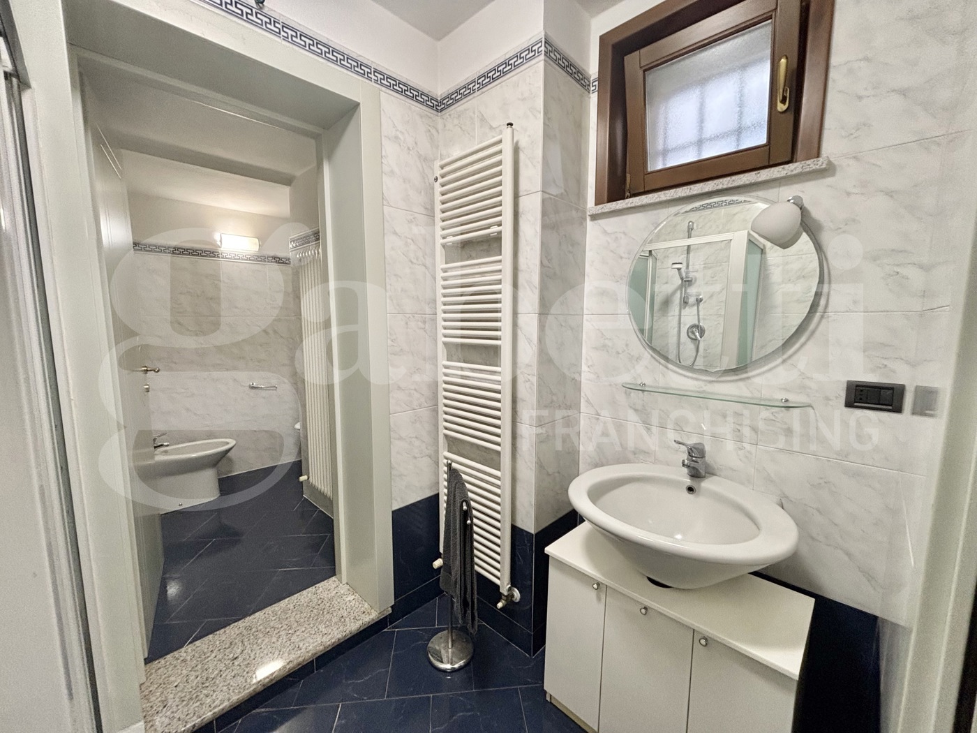 Bilocale arredato in affitto a Parma