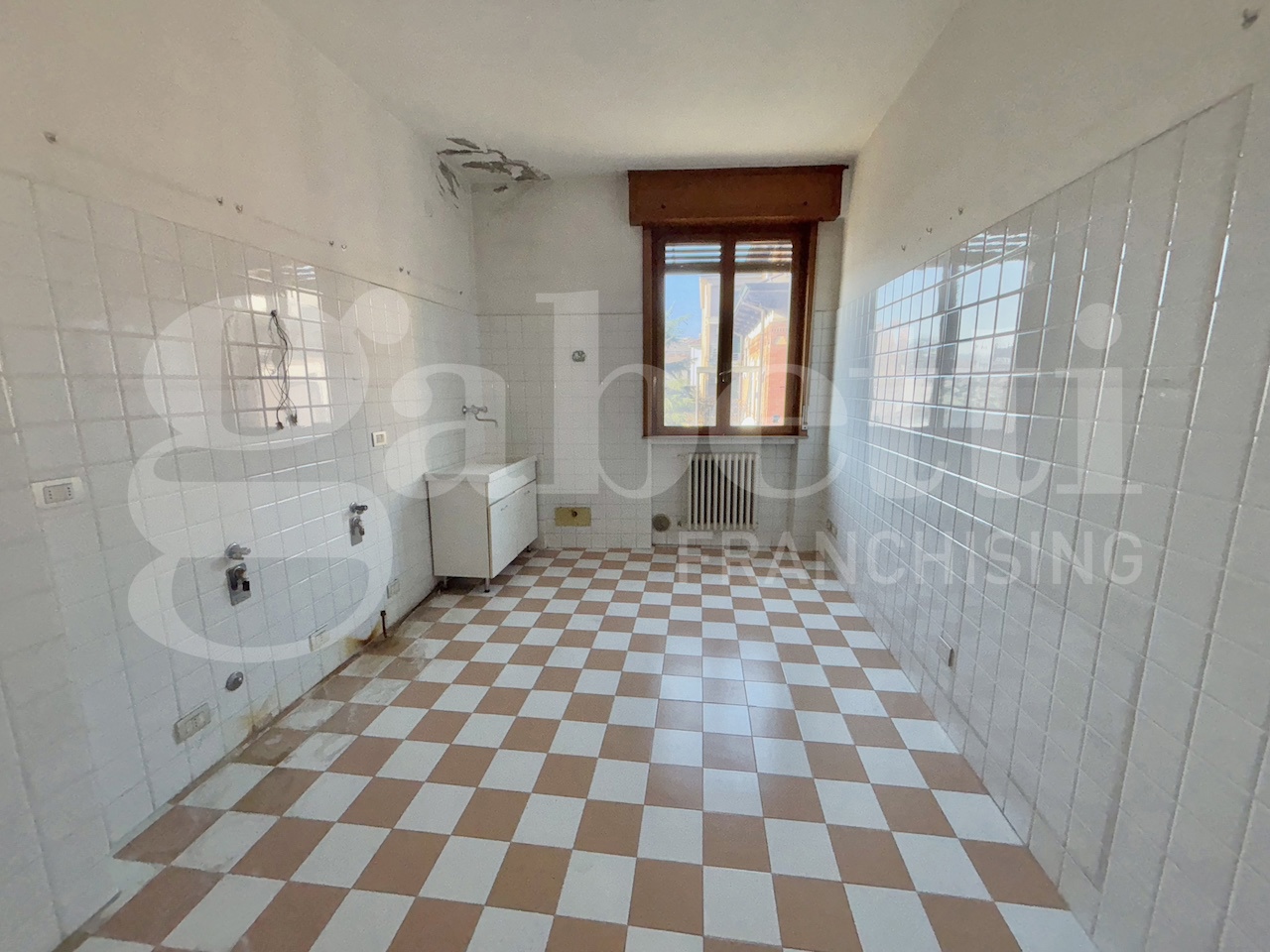 Quadrilocale in vendita a Salsomaggiore Terme