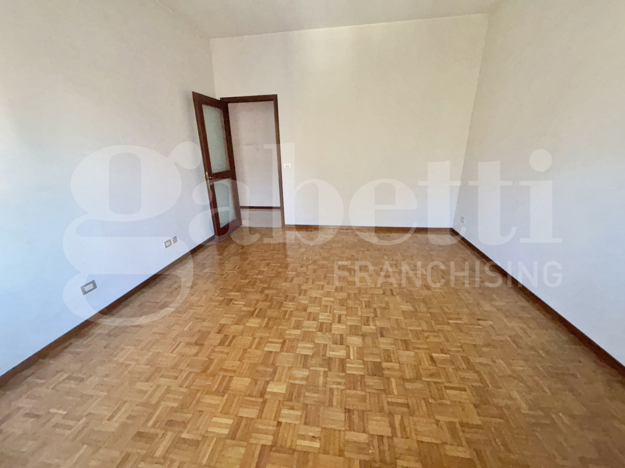 Quadrilocale in vendita a Salsomaggiore Terme