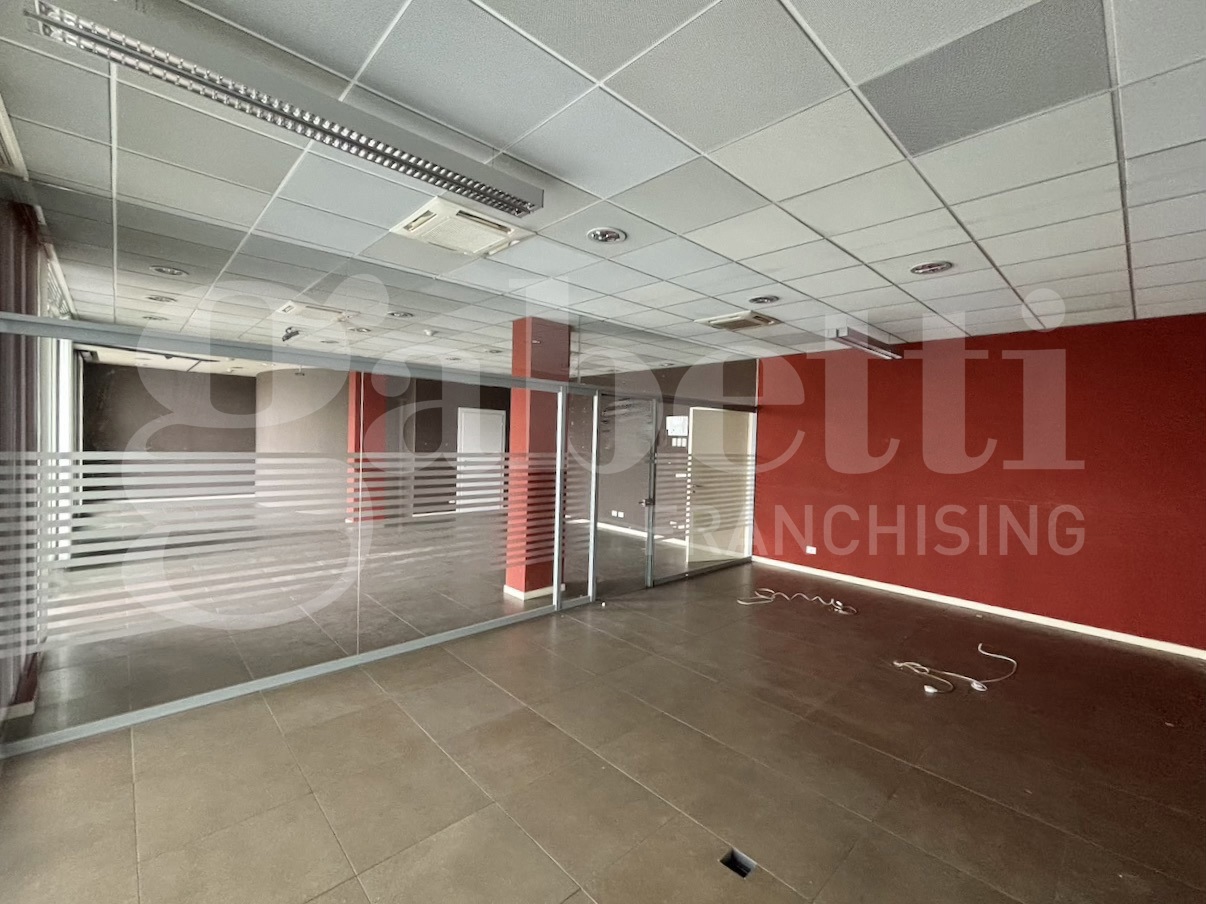 Negozio in vendita a Fontanellato