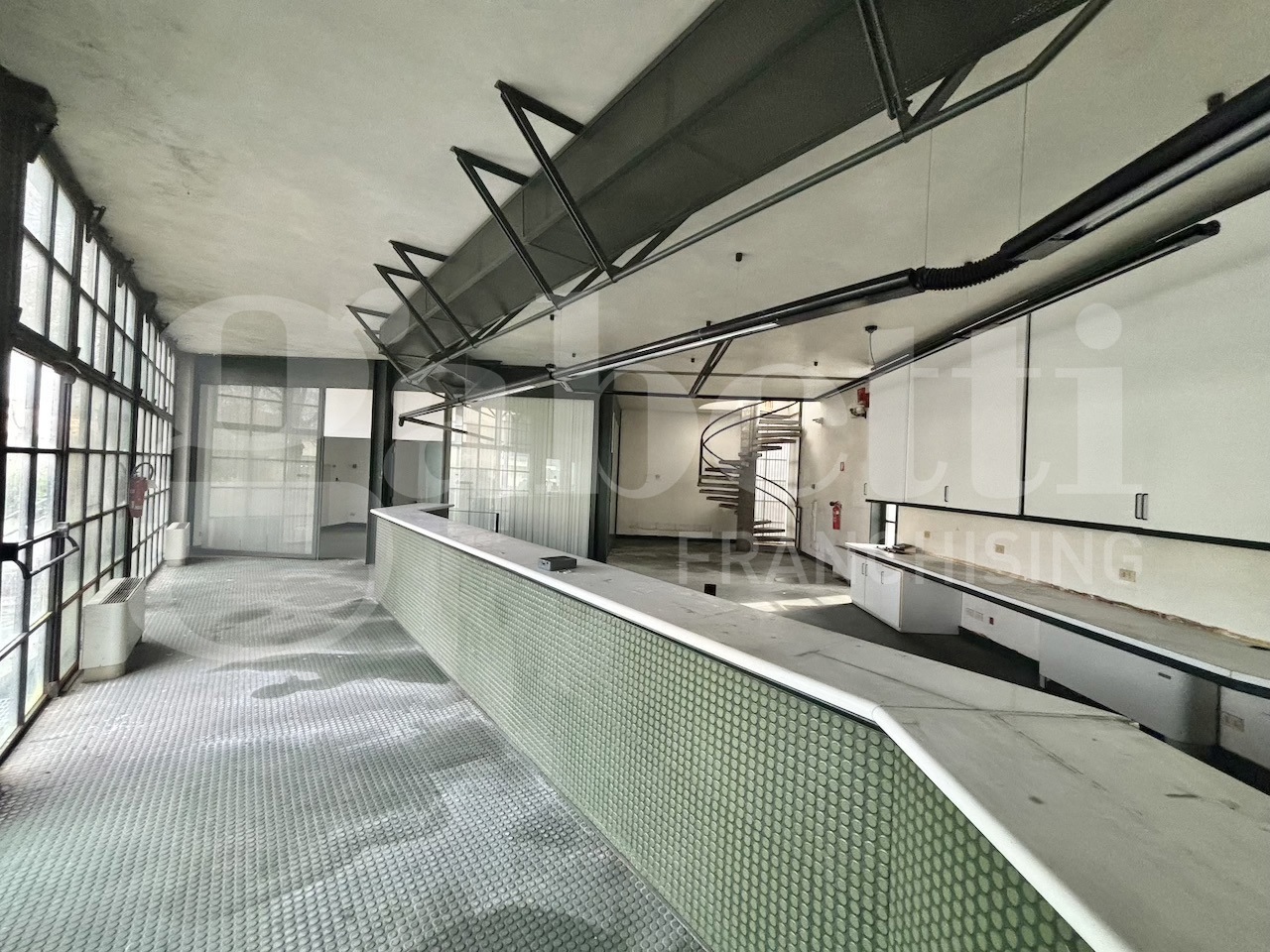 Stabile/Palazzo in vendita a Sorbolo Mezzani