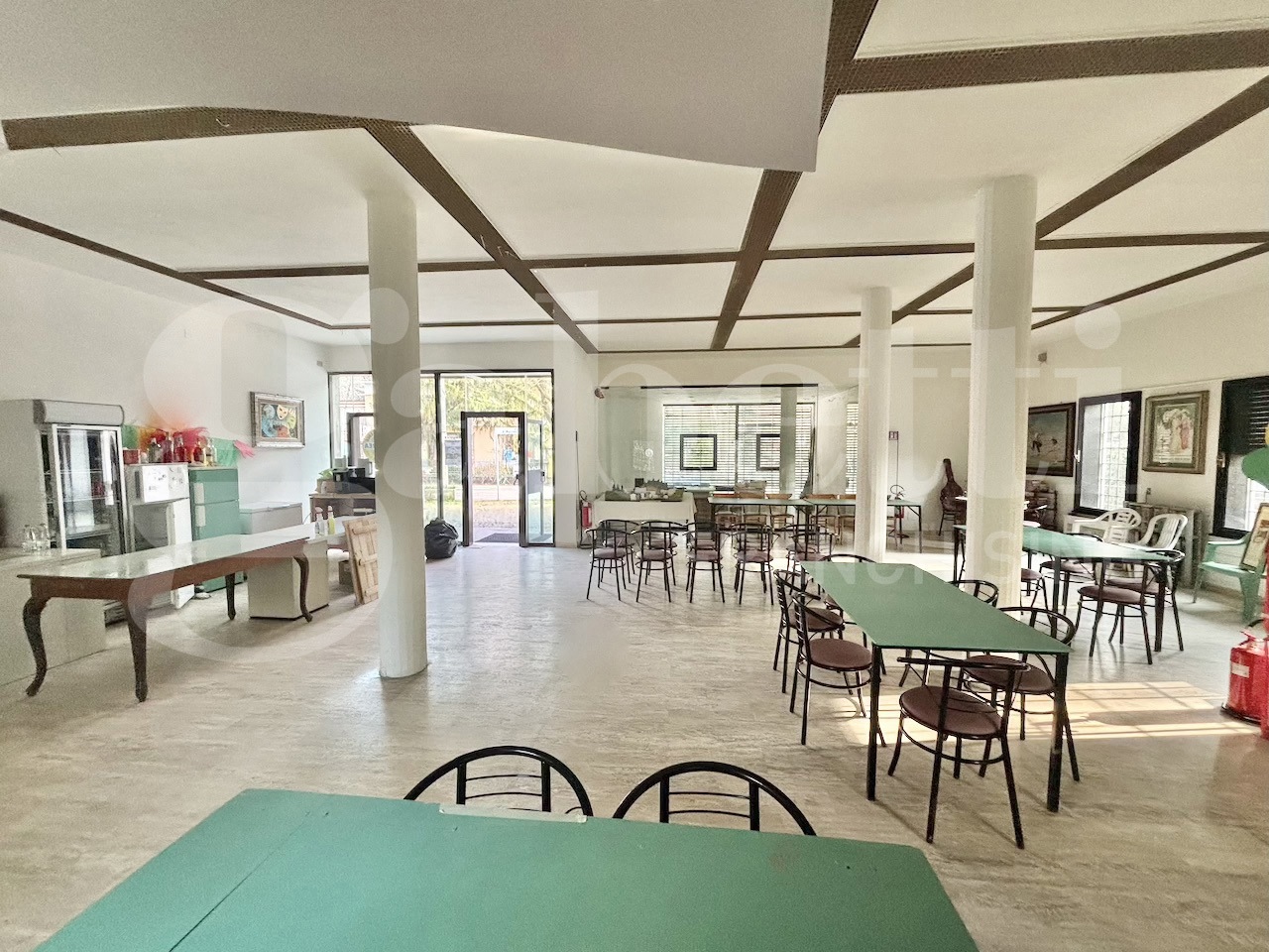 Negozio in vendita a Medesano