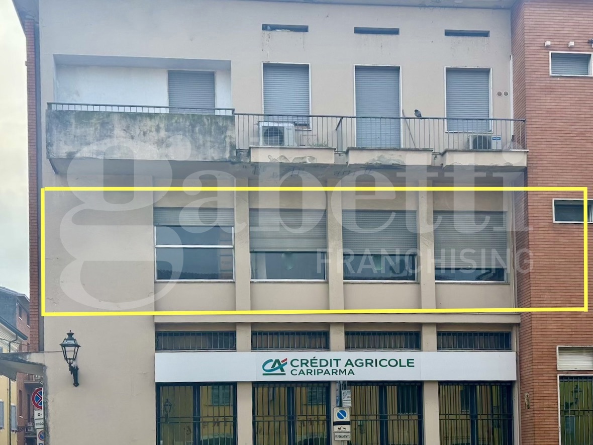 Ufficio in vendita a Soragna