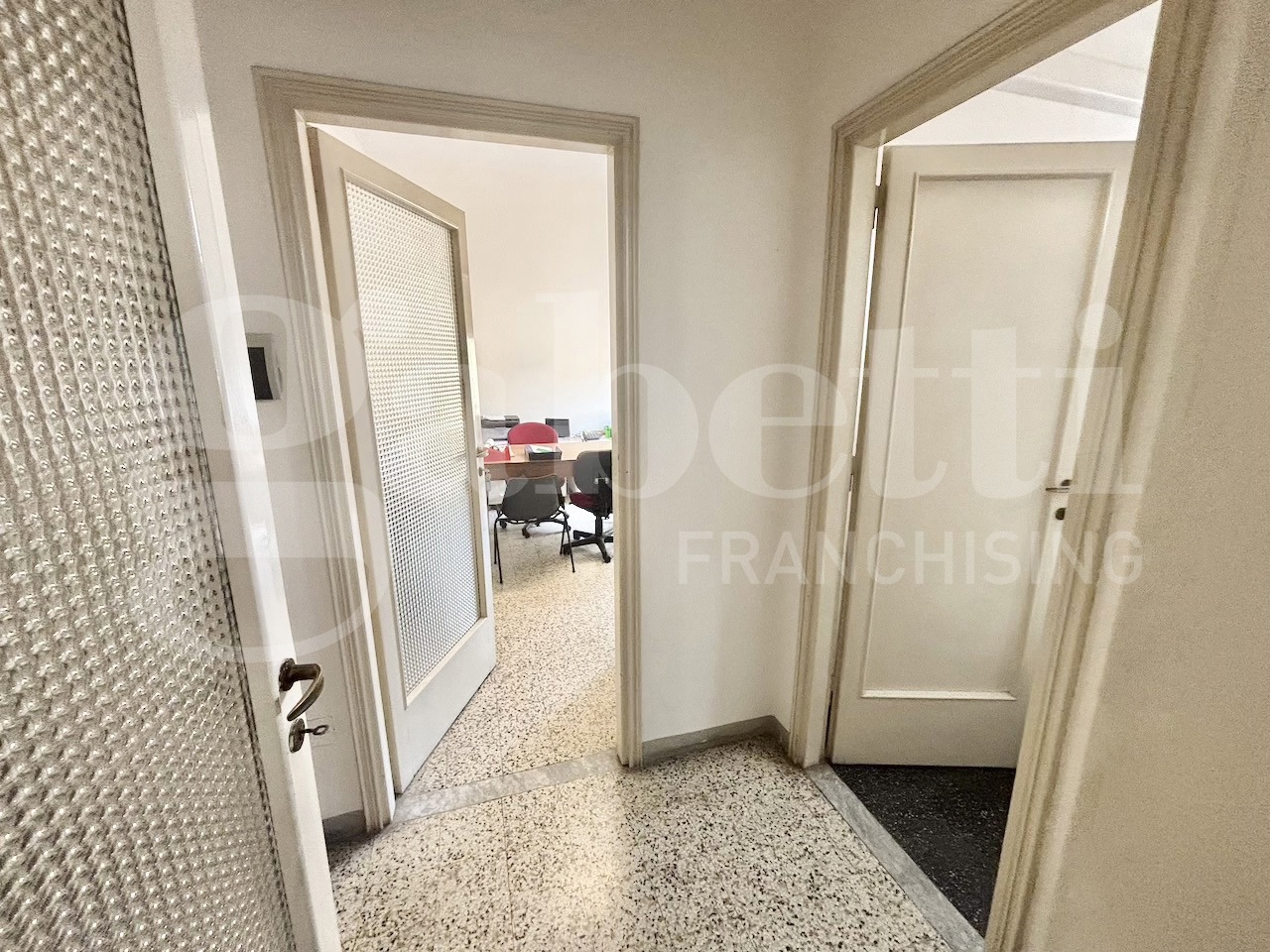 Ufficio in vendita a Soragna