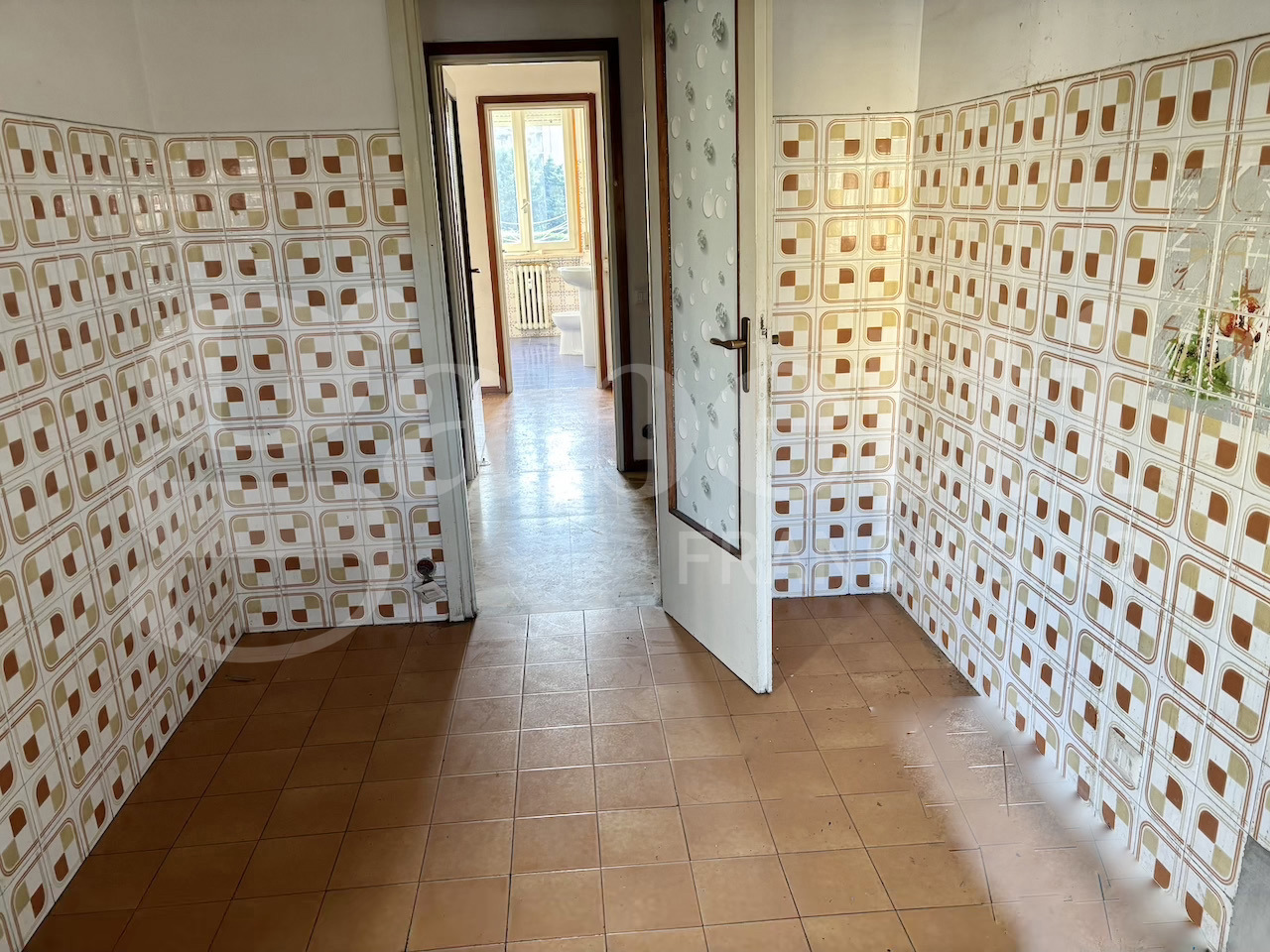 Trilocale da ristrutturare a Parma