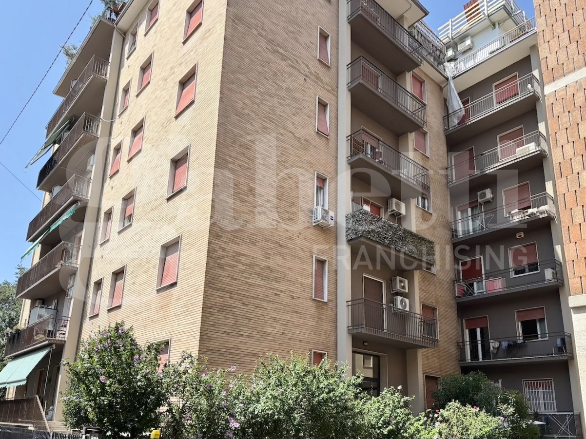 Trilocale in affitto a Parma