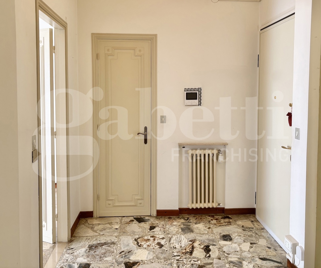 Trilocale in affitto a Parma