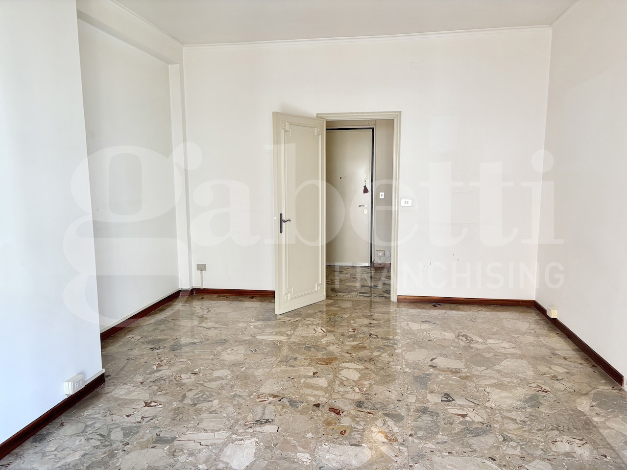 Trilocale in affitto a Parma