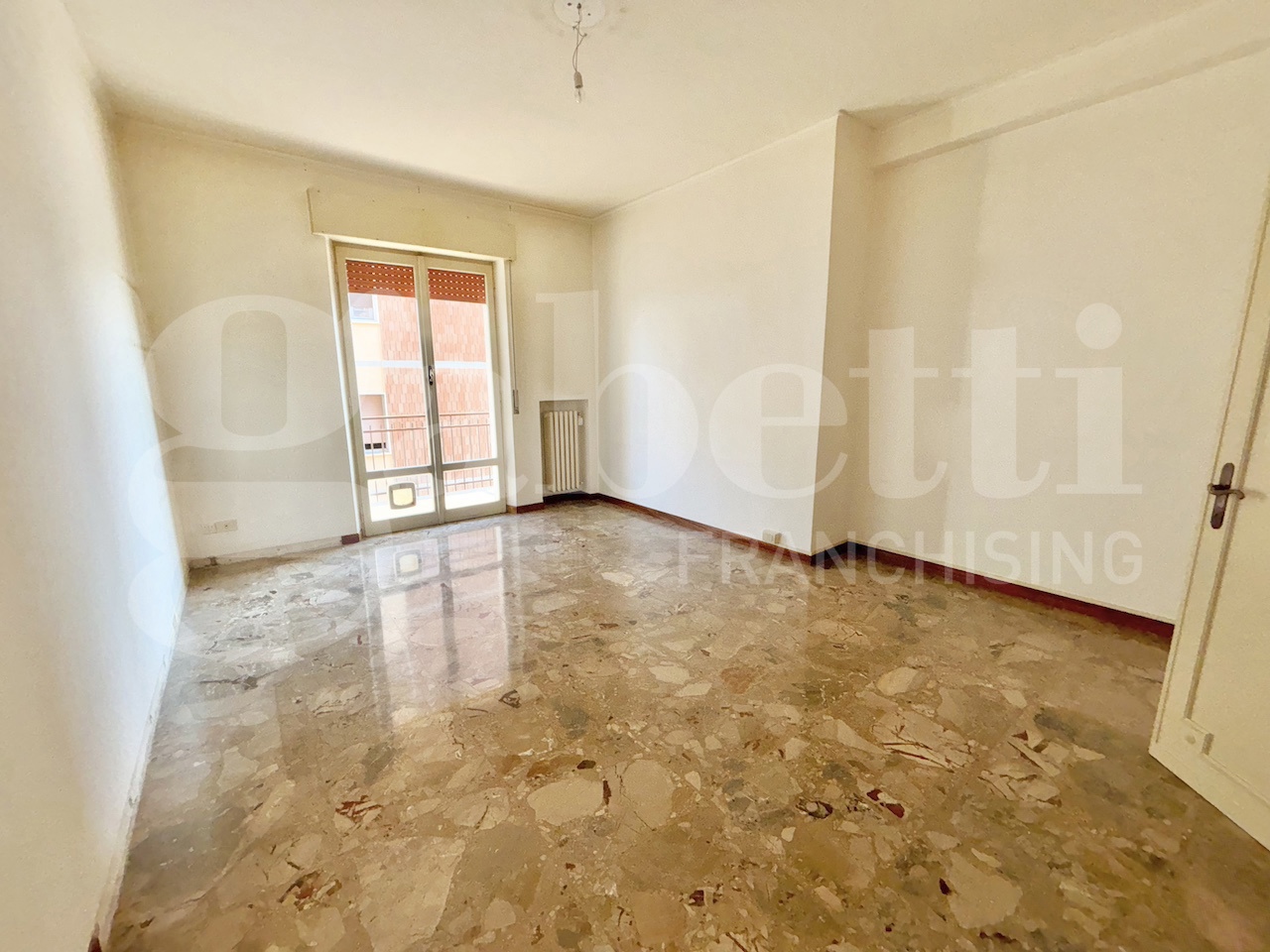 Trilocale in affitto a Parma