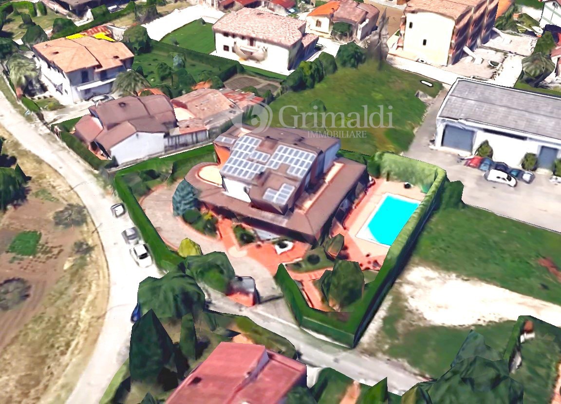 Villa con giardino a Benevento