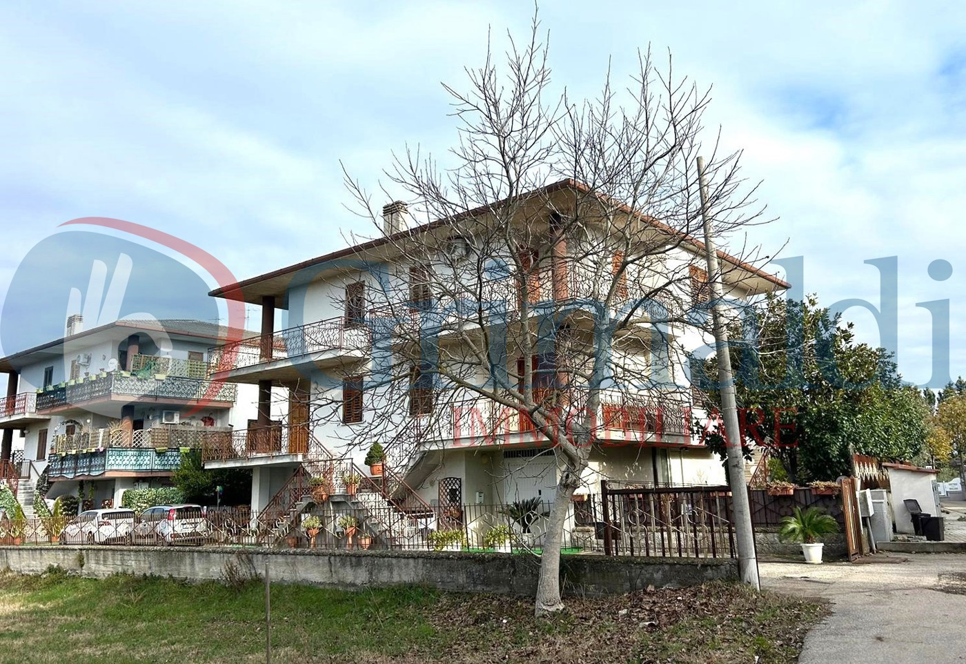Casa indipendente con giardino a San Nicola Manfredi