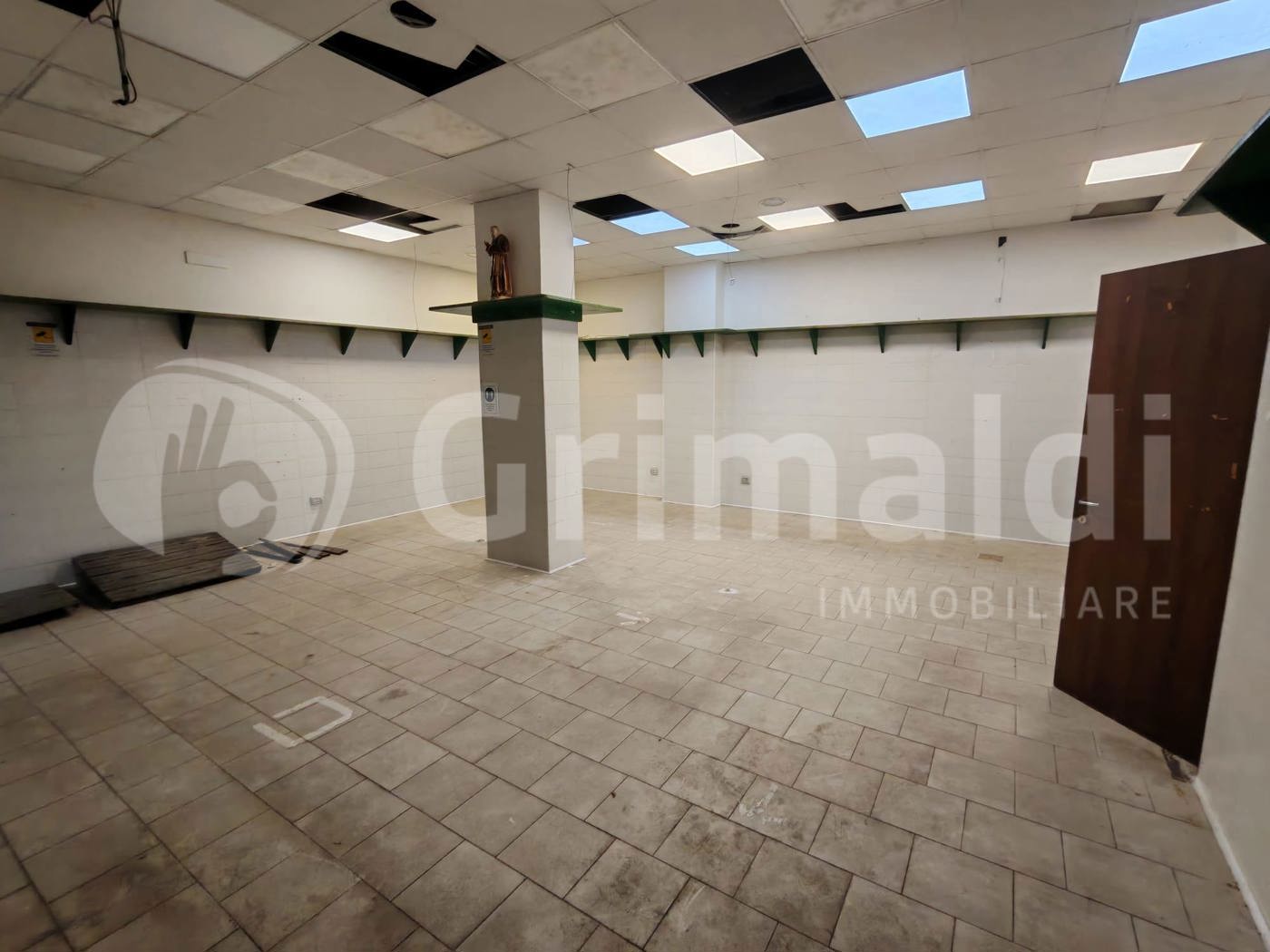 Negozio in vendita a Benevento