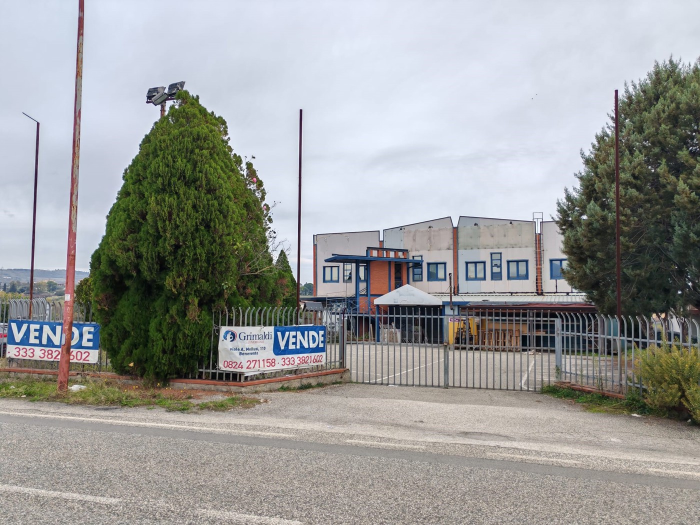 Negozio in vendita a Benevento