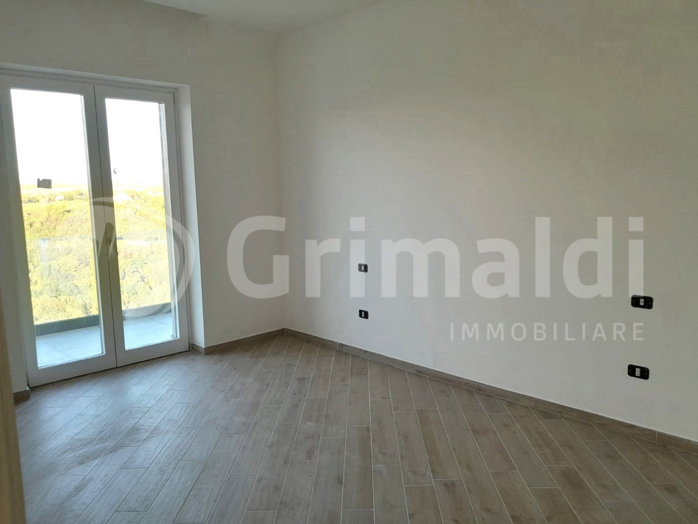 Quadrilocale con box a Benevento