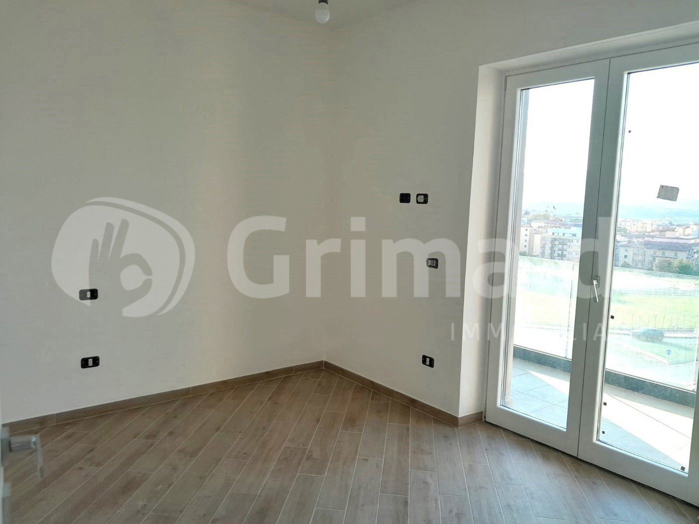 Quadrilocale con box a Benevento