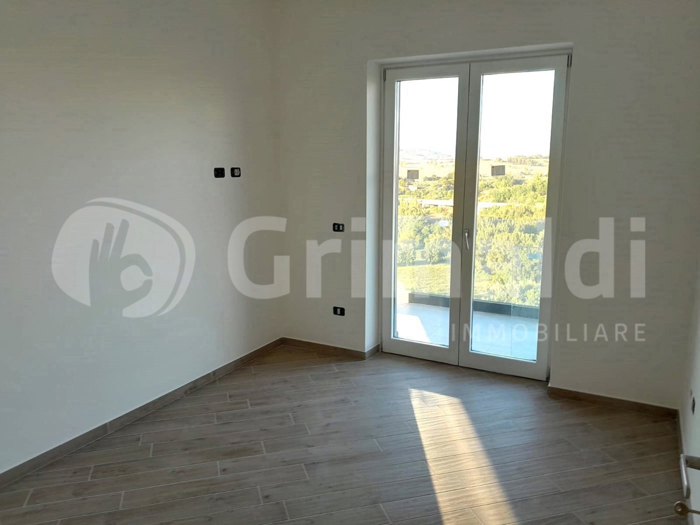 Quadrilocale con box a Benevento