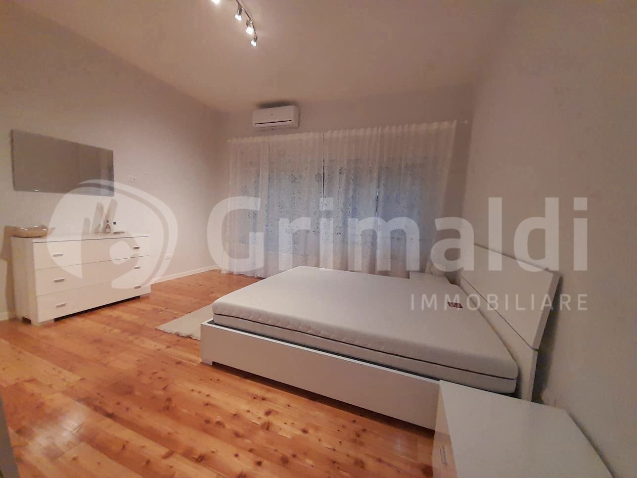 Quadrilocale arredato in affitto a Benevento