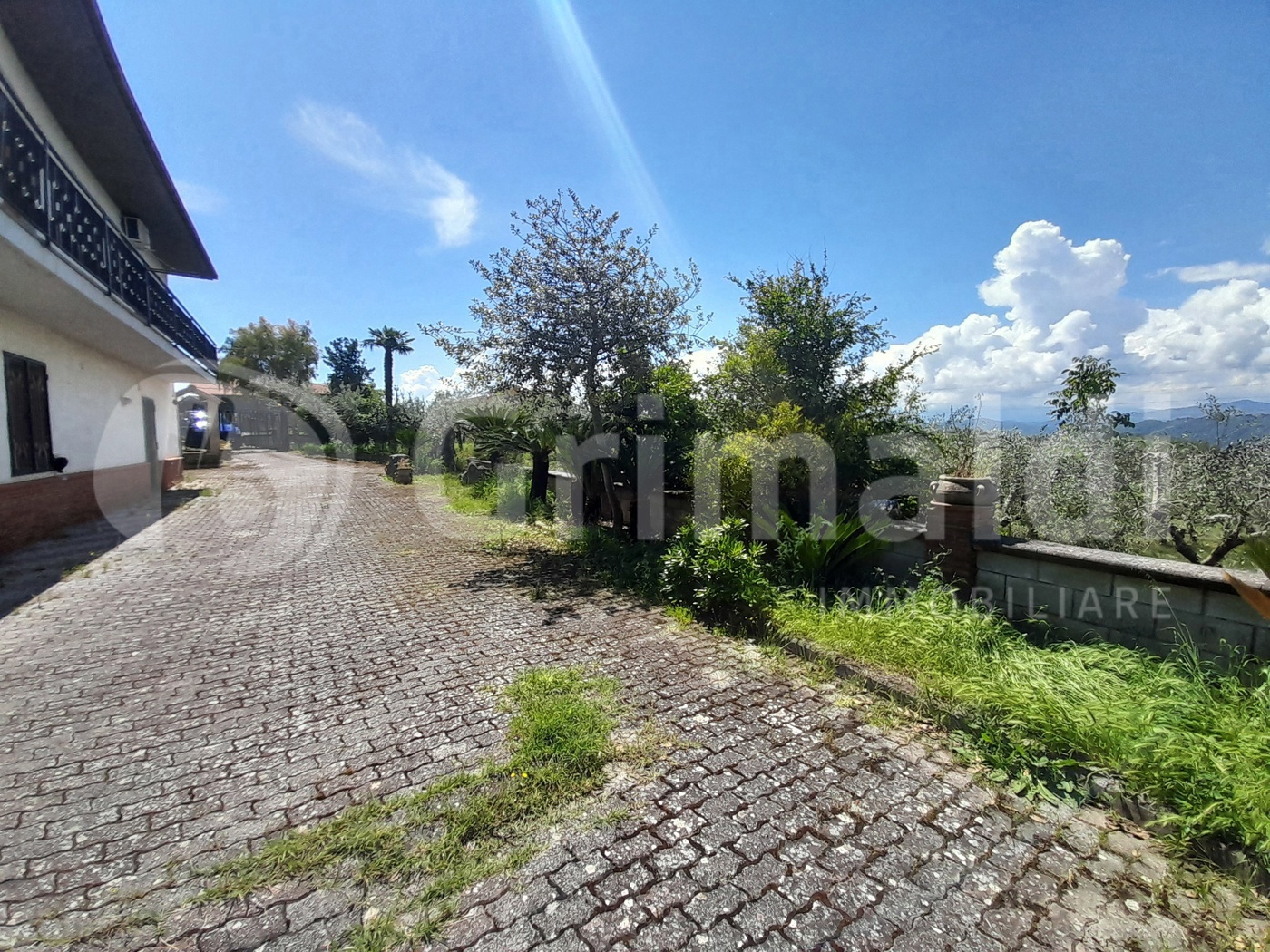 Casa indipendente con giardino a Benevento