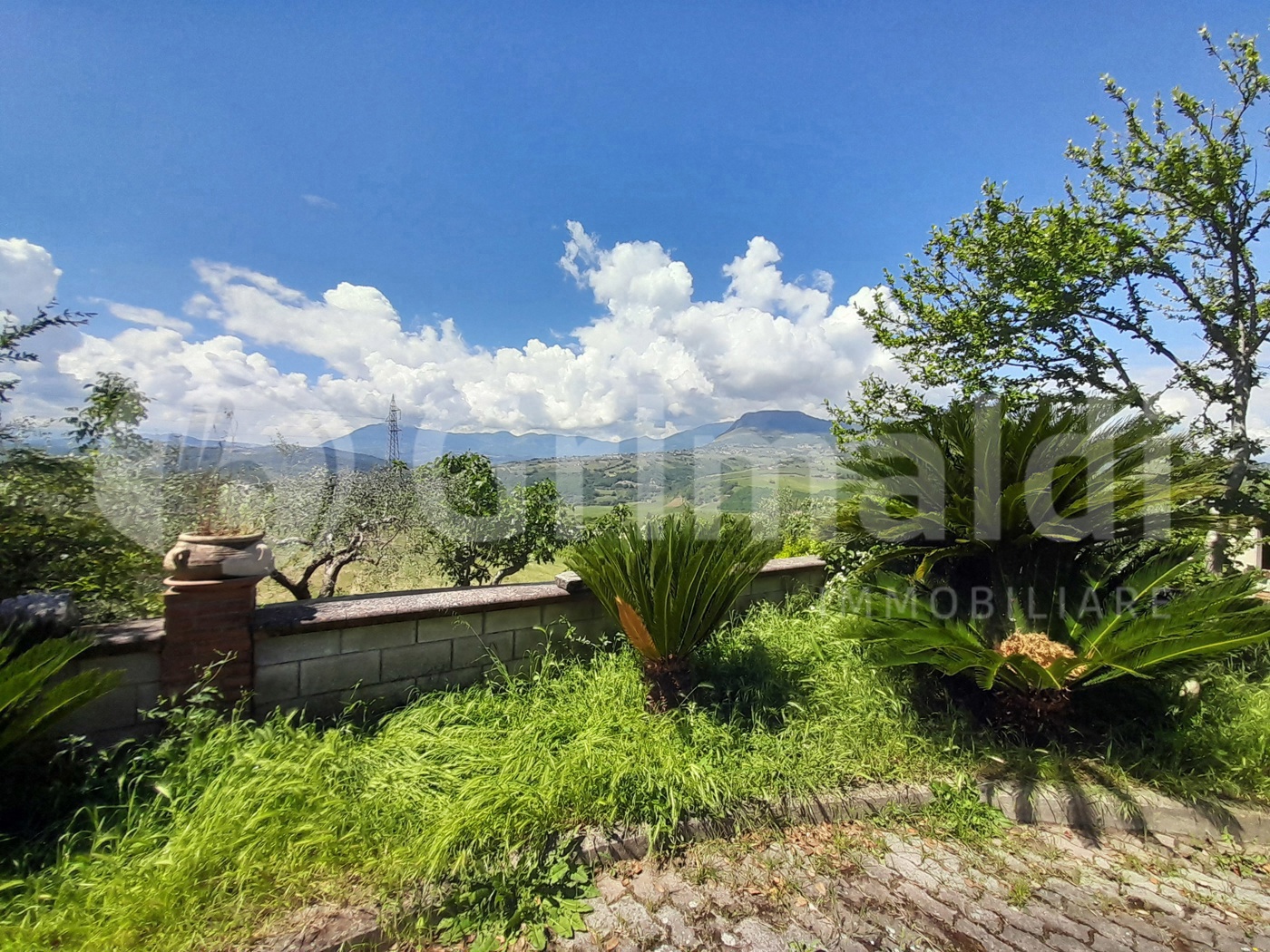 Casa indipendente con giardino a Benevento