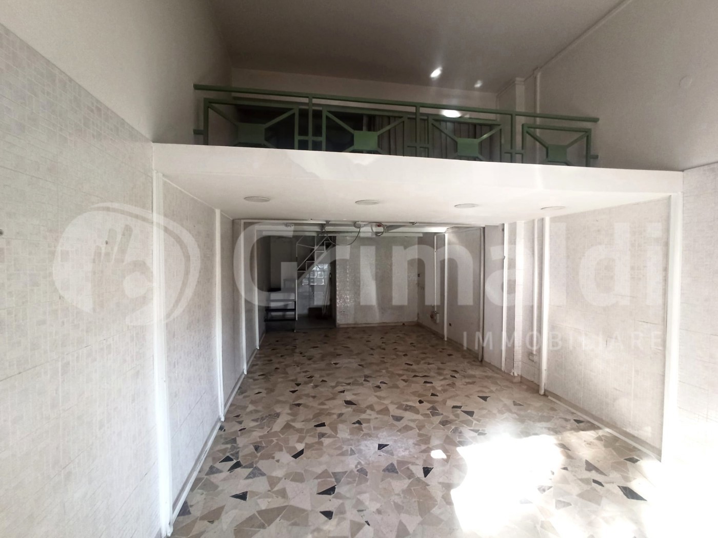 Negozio in affitto a Benevento