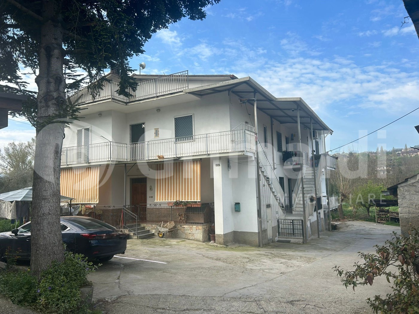 Trilocale con giardino a Benevento