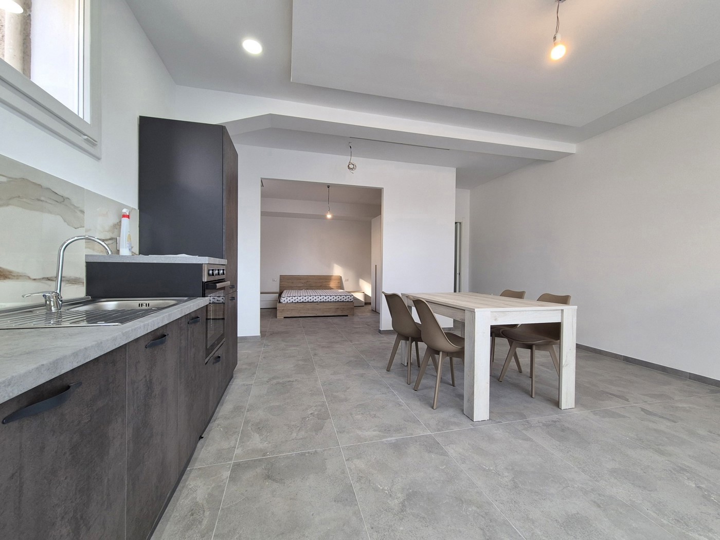 Monolocale arredato in affitto a Casalecchio di Reno