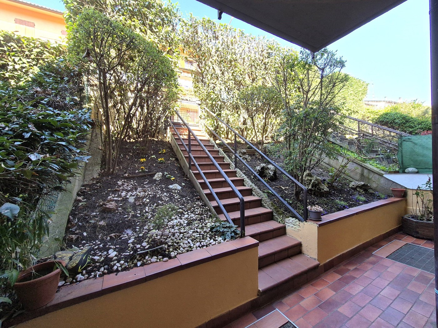 Villa con giardino a Monte San Pietro