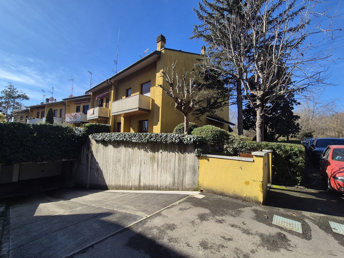 Villa con giardino a Sasso Marconi