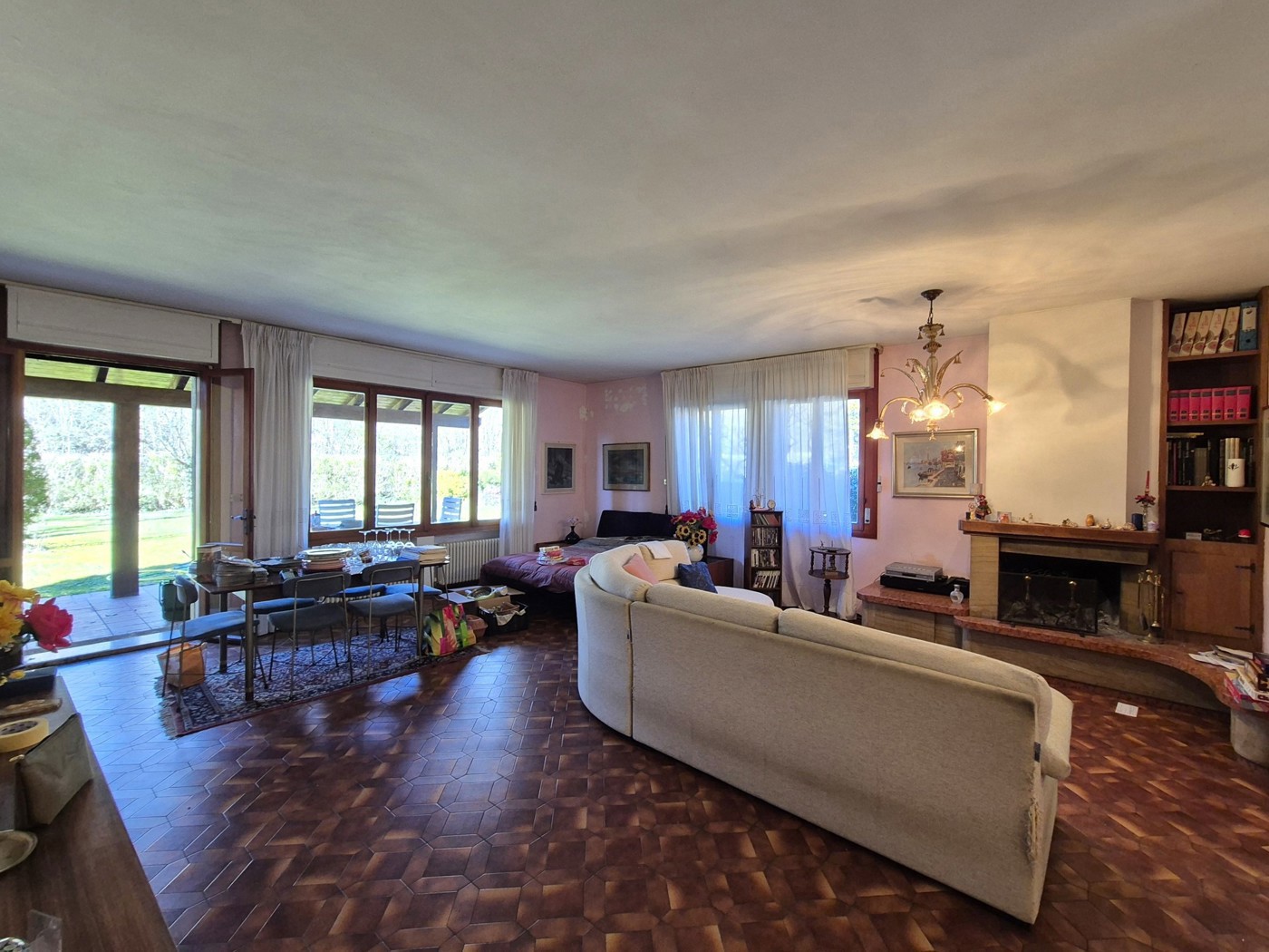 Villa con giardino a Sasso Marconi