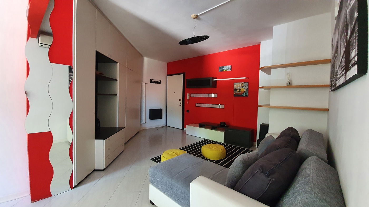 Trilocale in affitto a Bologna