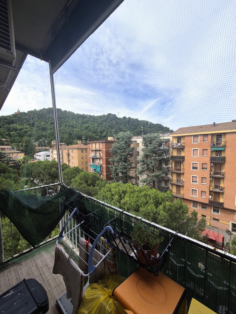 Trilocale in vendita a Casalecchio di Reno