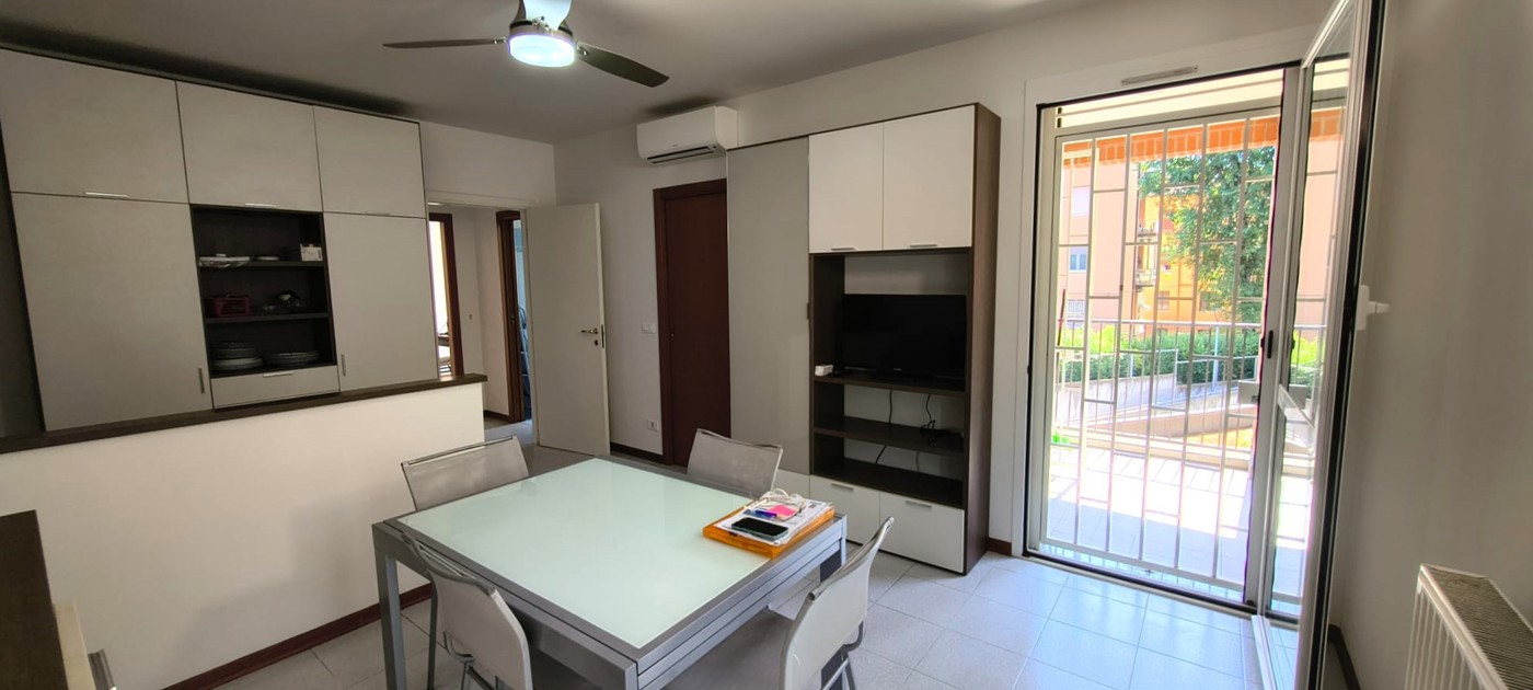 Trilocale arredato in affitto a Casalecchio di Reno