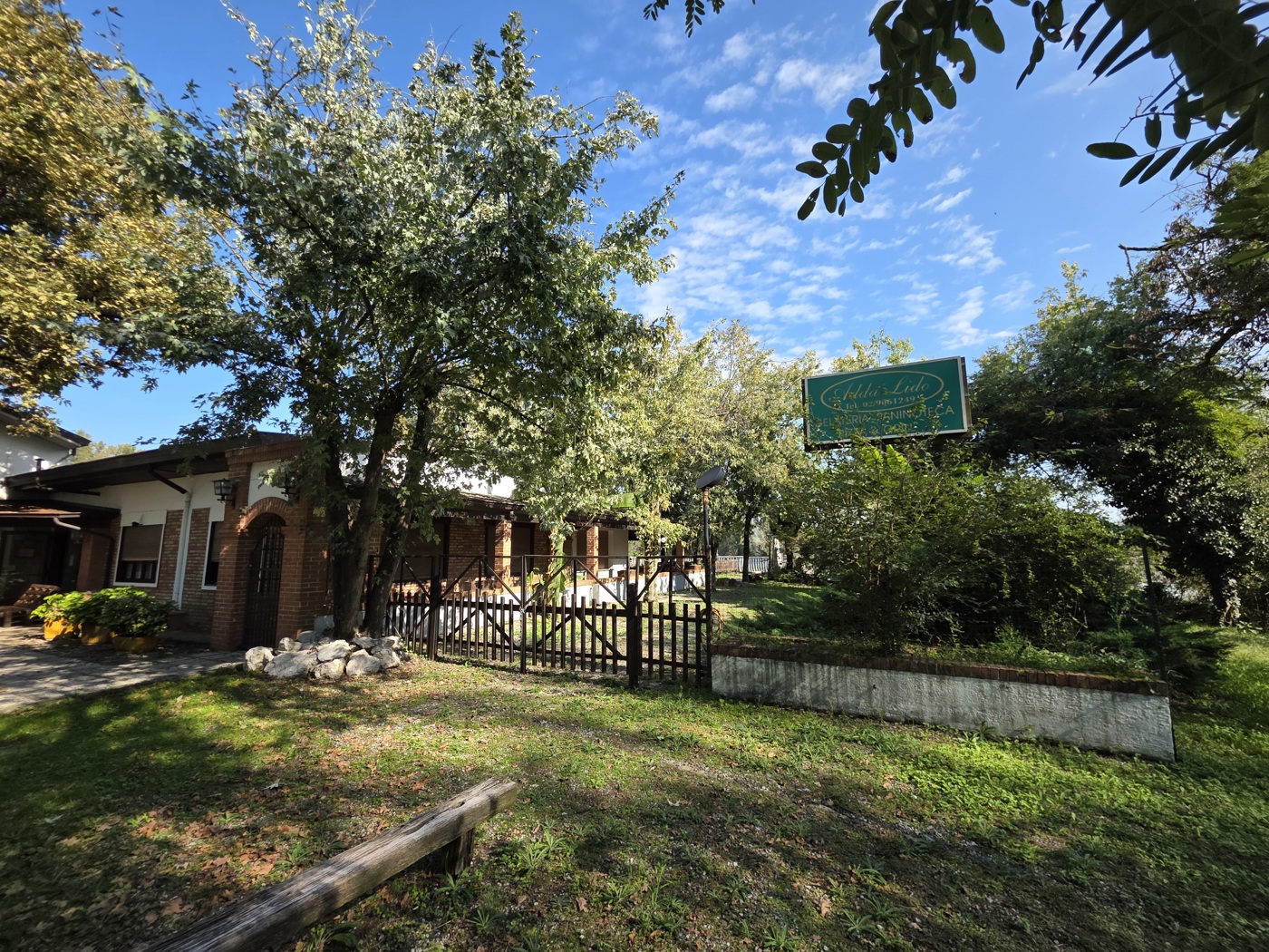 Attivit commerciale Ristorante e pizzeria in vendita a Merlino