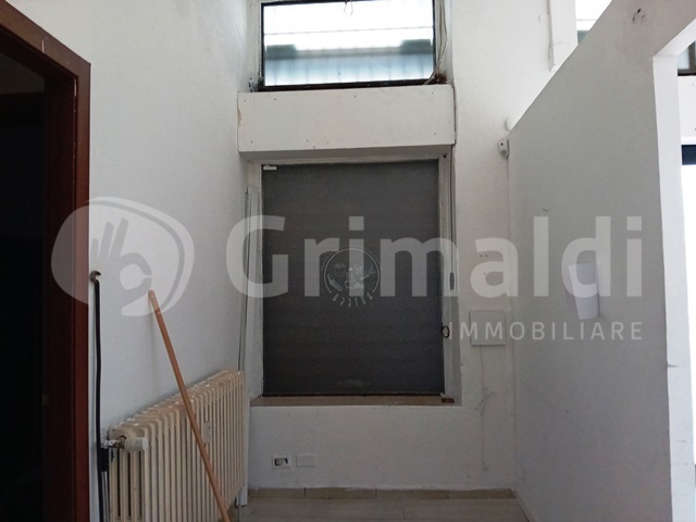 Negozio in affitto a Mediglia