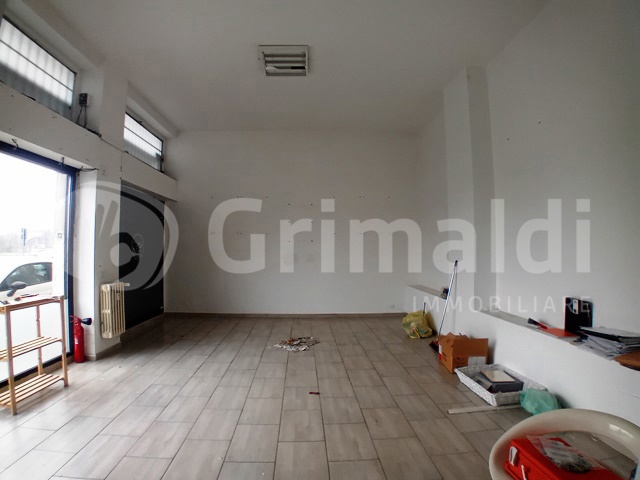 Negozio in affitto a Mediglia