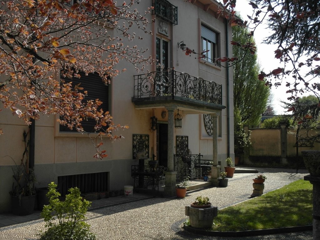 Appartamento con giardino a Carate Brianza