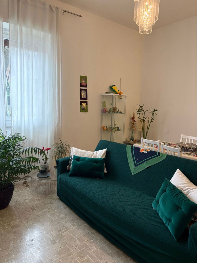 Bilocale arredato in affitto a Monza