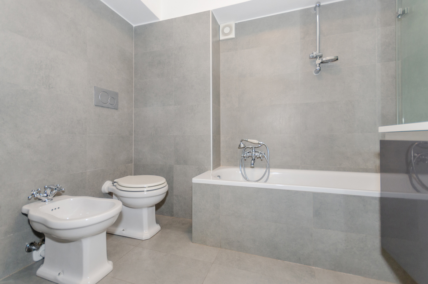 Bilocale arredato in affitto a Milano