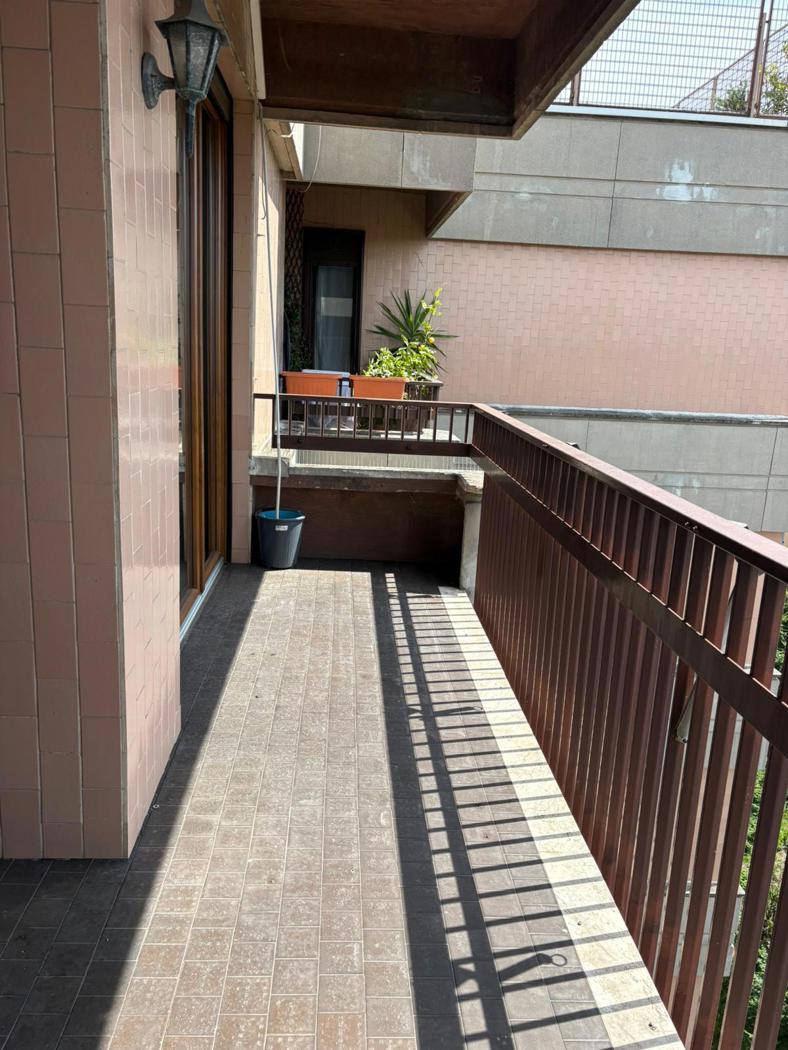 Trilocale in affitto a Monza