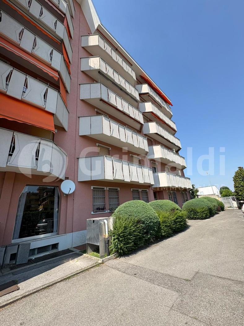 Monolocale da ristrutturare a Lissone