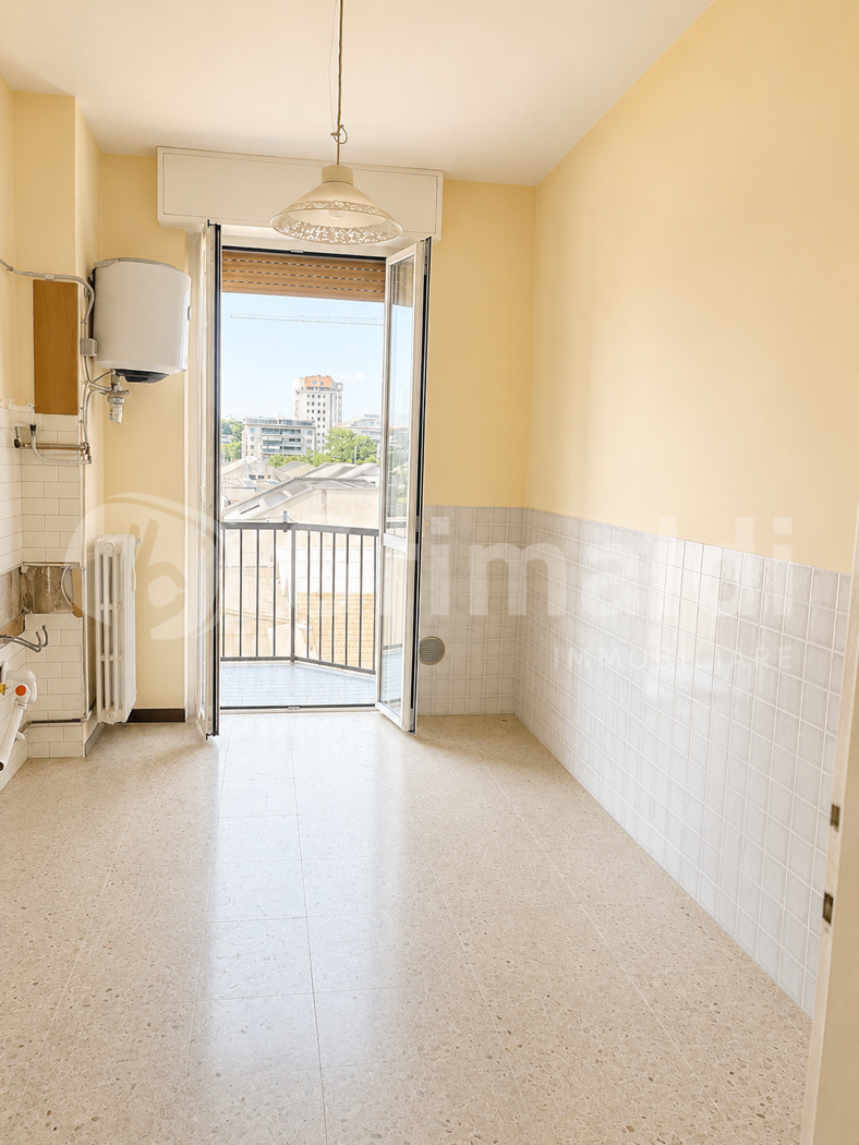 Monolocale da ristrutturare a Lissone