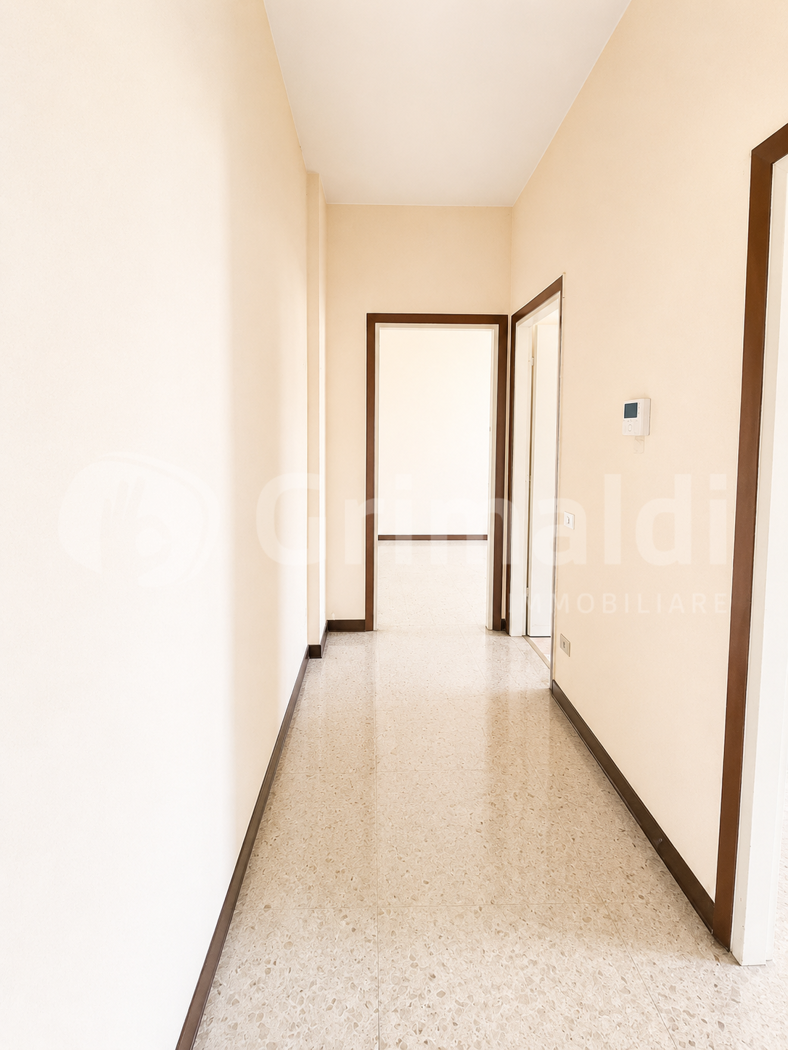 Monolocale da ristrutturare a Lissone