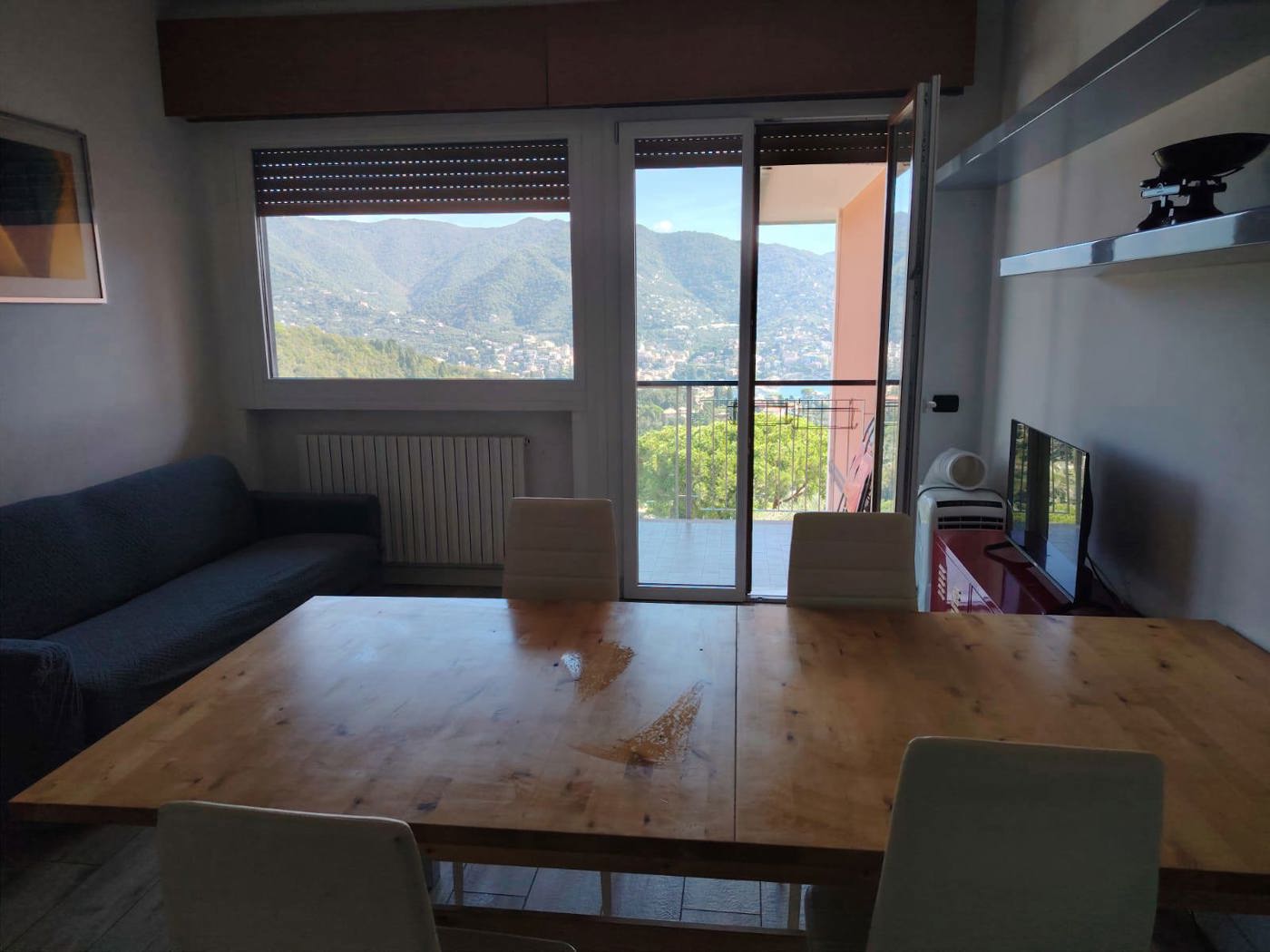 Trilocale in affitto a Rapallo