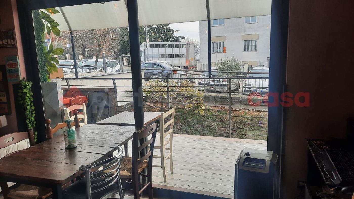 Stabile/Palazzo in vendita a Torrice