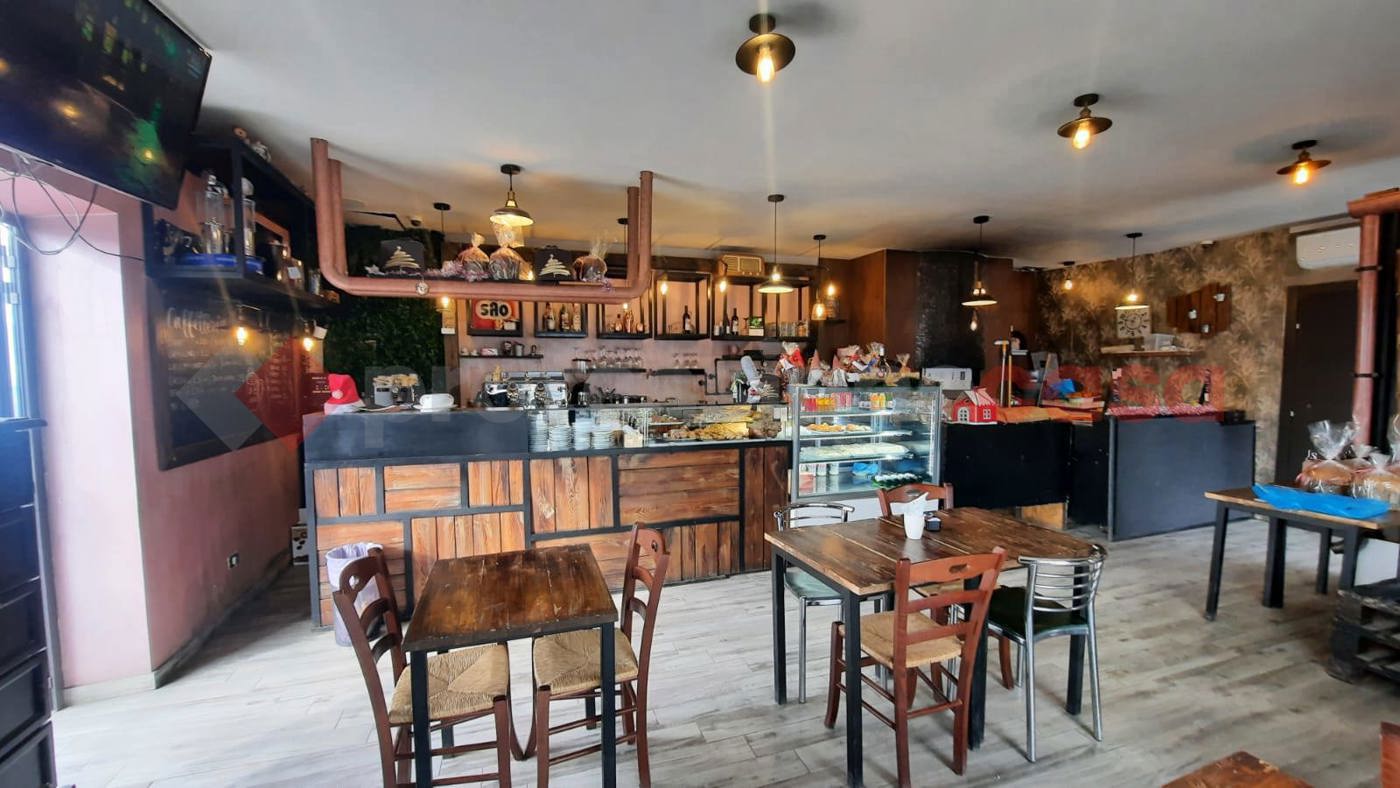 Stabile/Palazzo in vendita a Torrice