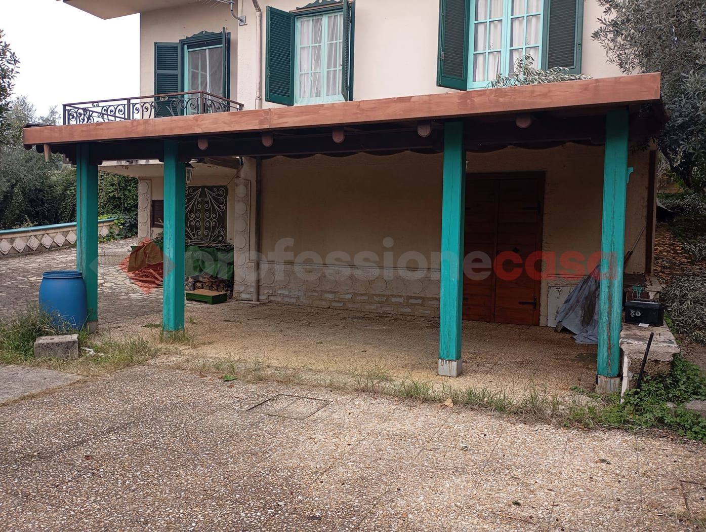 Casa indipendente con giardino a Veroli